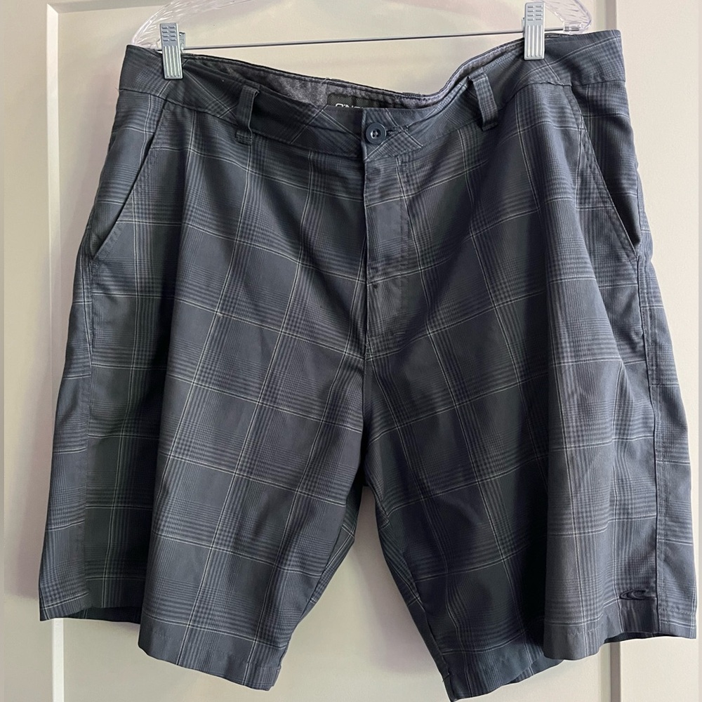 O’Neill Men’s Plaid Shorts (Size 38)